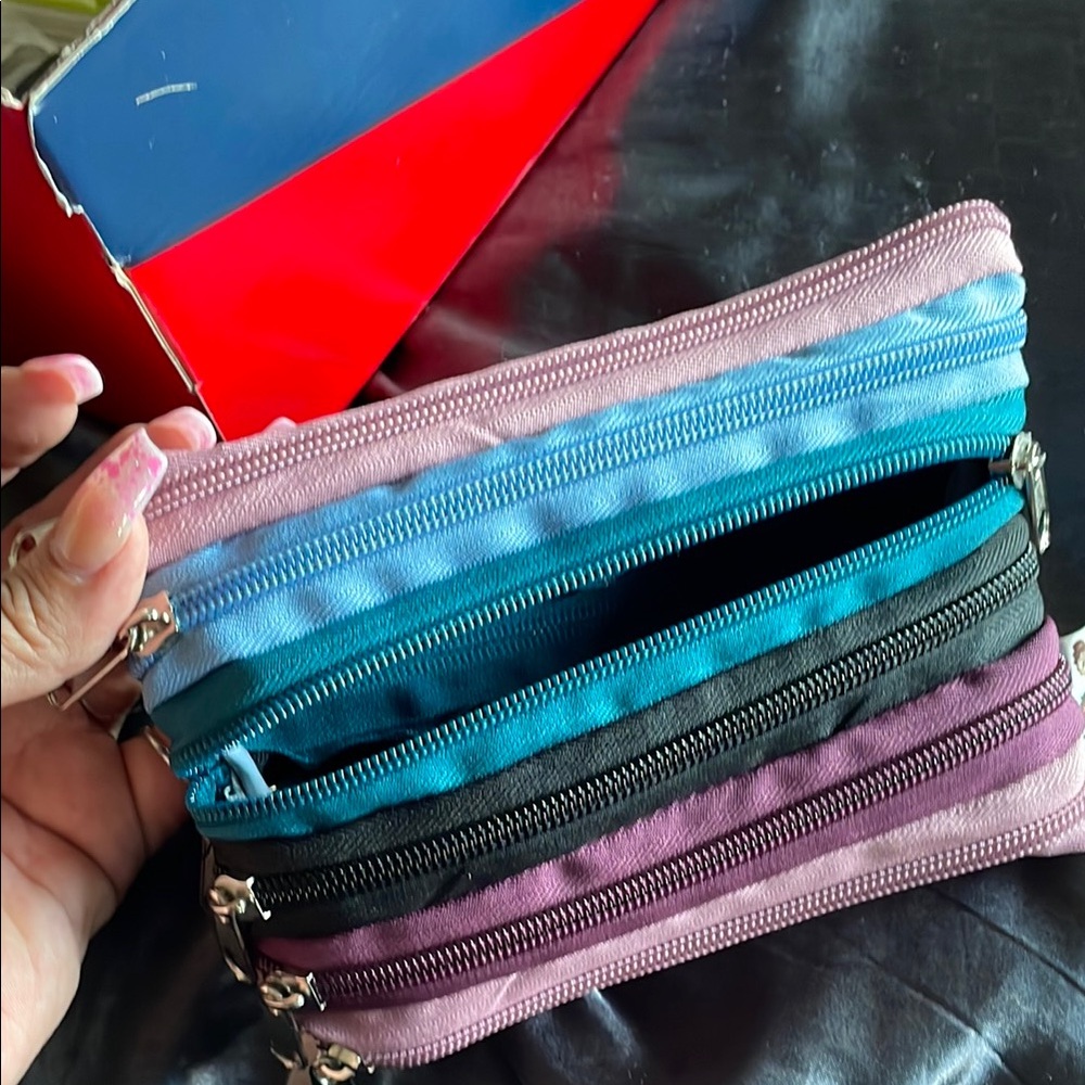 Colorful Multi-Zipper Pouch - Picture 6 of 7